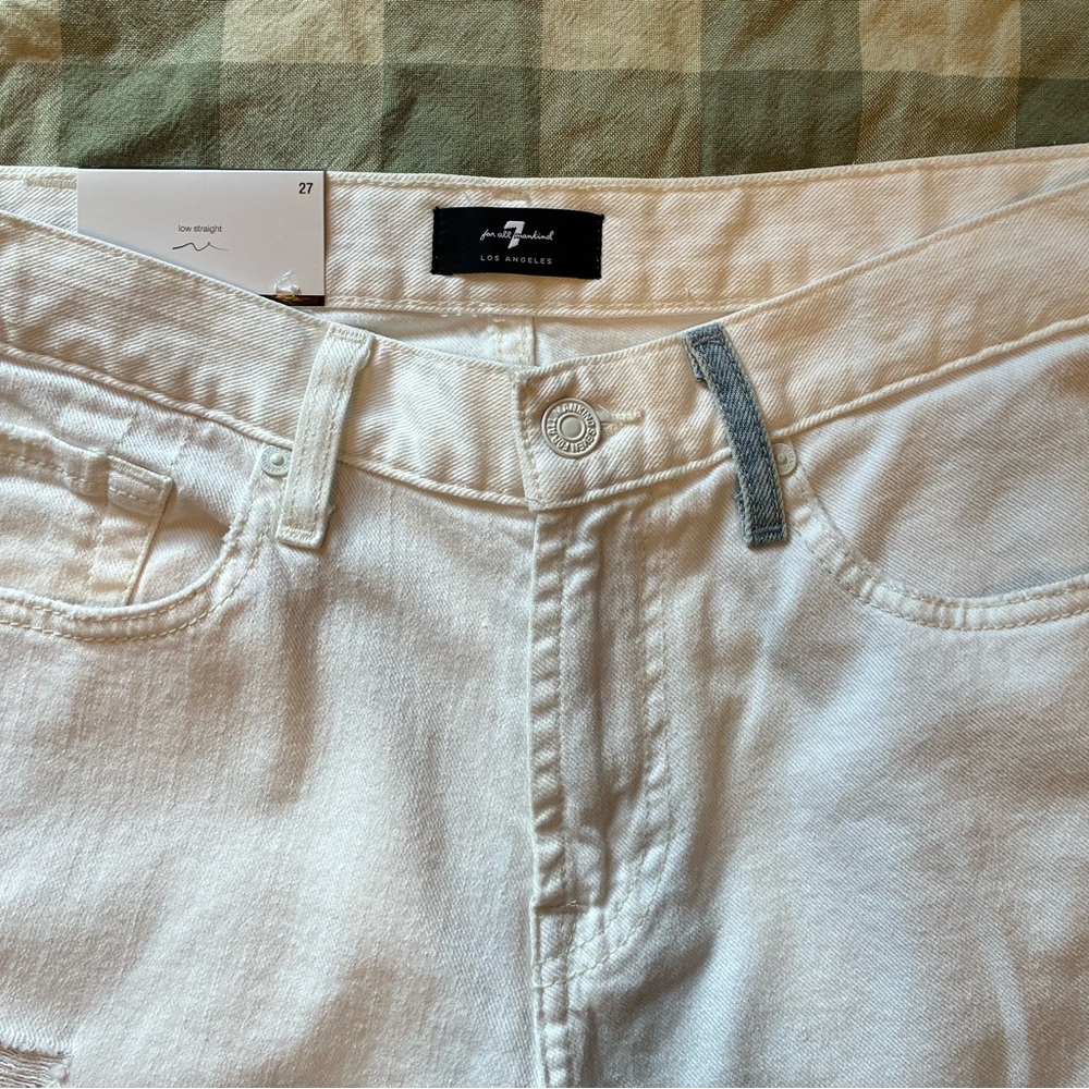 NWT 7 For All Mankind Low Straight Distressed White Jeans Blue Patch Pocket 27 - Picture 6 of 12